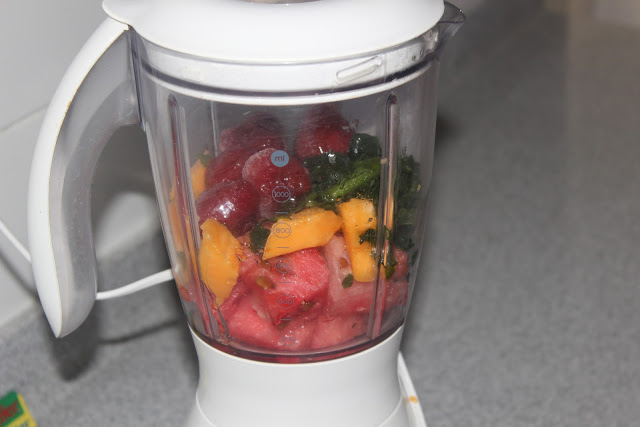 Melons and Berries Green Smoothie